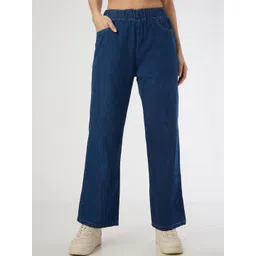 3BUTTERFLIES Women Boyfriend Fit High-Rise Stretchable Jeans-picture-16