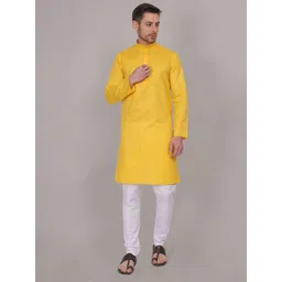 4u Fashion Men Handloom Kurta image 1