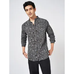 7 Alt by Pantaloons Jet Black Cotton Slim fit Shirts-picture-39