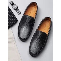 99CRAFTS Men Textured Leather Formal Loafers-picture-11