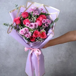 A Garden Of Poetry In Petals-picture-20