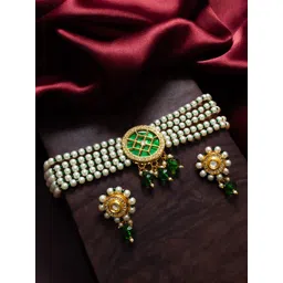 aadita Gold-Plated Kundan Stone-Studded & Pearls Beaded Jewellery Set image 1