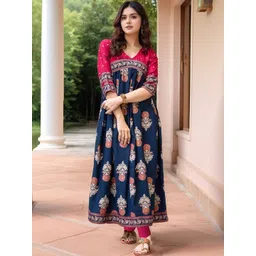 Aaghnya Women Ethnic Motifs Printed Indie Prints Kurta-picture-28