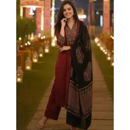 Aaghnya Women Ethnic Motifs Printed V-Neck Viscose Rayon Kurta With Palazzo & Dupatta-picture-39