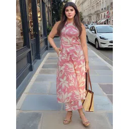 Aaghnya Women Floral Printed Regular Kurta with Palazzos-image-33