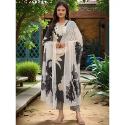 Aaghnya Women Floral Printed Regular Sequinned Kurta with Trousers & Dupatta-image-38