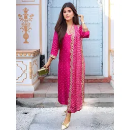 Aaghnya Women Solid Viscose Rayon Kurta & Trousers-picture-29