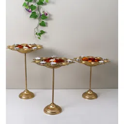 aapno rajasthan Petals Design Golden Metal Set of 3 Diya Stand-picture-28