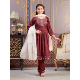 Aarika Girls Maroon Embroidered Kurti Set-picture-26
