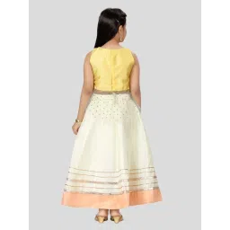 Aarika Kids Yellow & Cream Embroidered Lehenga Cholis image 2