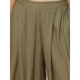 aarke Ritu Kumar Green Loose Fit Mid Rise Culottes image 4