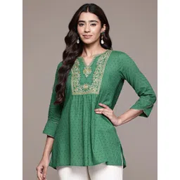 aarke Ritu Kumar Floral Embroidered Dobby Weave Pure Cotton Gotta Patti Straight Kurti-picture-14