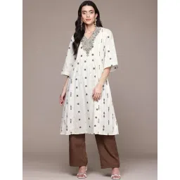 Aarke Ritu Kumar Off White Vidushi Kurta-picture-38