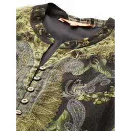 aarke Ritu Kumar Paisley Print Gathered and Pleated Fit & Flare Maxi Dress image 4