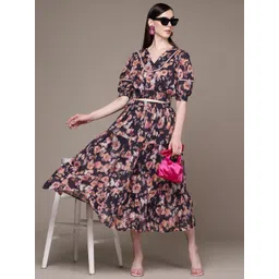 aarke Ritu Kumar Printed Pure Cotton Crop Top With Skirt-picture-32