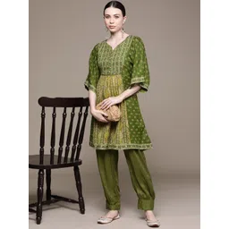 aarke Ritu Kumar Women Ethnic Motifs Printed Empire Kurti with Trousers-picture-22