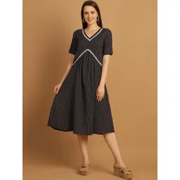 Aarsha Polka Dot Printed Empire Midi Dress-picture-40