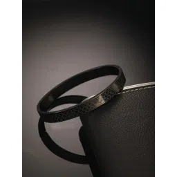 Aatmana Men Black Stainless Steel Dotted Print Kada Bracelet image 1