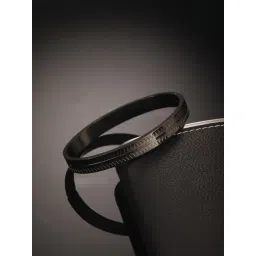 Aatmana Men Black Stainless Steel Kada Bracelet-picture-14