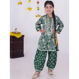 AATYA KIIDS Girls Floral Printed Cotton Kurta with Patiala-picture-36