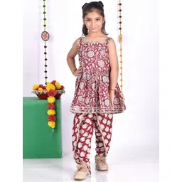 AATYA KIIDS Girls Floral Printed Gotta Patti Pure Cotton Anarkali Kurta with Dhoti Pants image 3