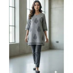 AAYUMI Ethnic Motifs Printed Kurti-picture-13