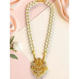 AccessHer Women White Brass Gold-Plated Necklace-image-3