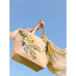 Accessorize London Cream Floral Beach Tote-picture-28