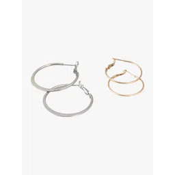 Adwitiya Collection Set of 2 Gold-Plated Circular Shape Hoop Earrings image 3