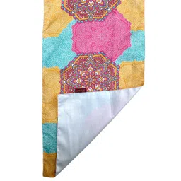 AEROHAVEN Pink Printed 4 Seater Poly Matte Table Runner image 4