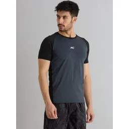 AESTHETIC NATION Men Brand Logo Colourblocked Regular Fit Dri-FIT T-shirt-picture-12