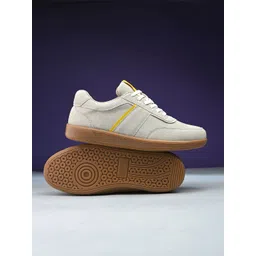 AfroJack Men Colourblocked Sneakers-picture-36