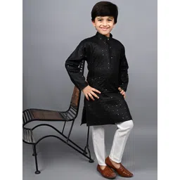 ahhaaaa Boys Embroidered Band Collar Sequinned Regular Kurta with Pyjamas-picture-33