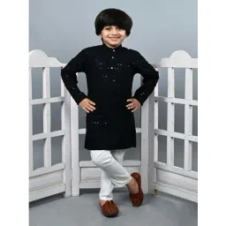 Ahhaaaa Kids Black & White Cotton Embellished Full Sleeves Kurta Set-picture-21