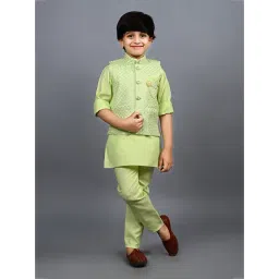 Ahhaaaa Kids Green Embellished Full Sleeves Sherwani, Jacket & Pyjamas-picture-11