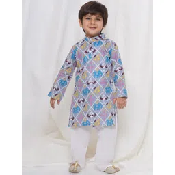 Aj DEZInES Boys Ethnic Motifs Printed Regular Pure Cotton Kurta with Pyjamas-picture-41