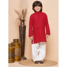Aj DEZInES Boys Ethnic Motifs Thread Work Straight Pure Cotton Kurta with Salwar-picture-37