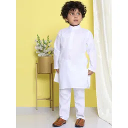 Aj DEZInES Boys Mandarin Collar Pure Cotton Straight Kurta with Pyjamas-picture-10