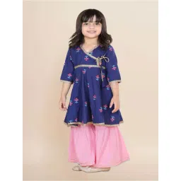 AJ Dezines Kids Blue & Pink Cotton Floral Print Kurta Set-picture-13