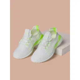 Ajile by Pantaloons Men's White Running Shoes-picture-37