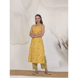 Akiso Gulkari Yellow Easy Peasy Kurta-picture-27