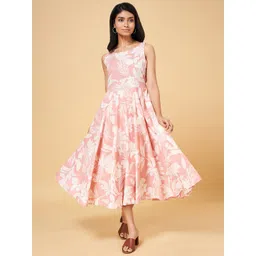 AKKRITI BY PANTALOONS Floral Print Fit & Flare Maxi Dress-picture-29