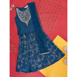 AKKRITI BY PANTALOONS Girls Embroidered Ready to Wear Lehenga & Blouse With Dupatta-picture-26
