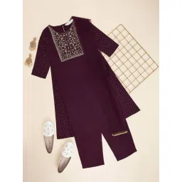 Akkriti by Pantaloons Girls Grape Wine Printed Kurta Sets-picture-10