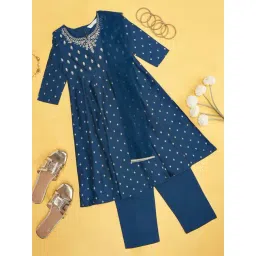 Akkriti by Pantaloons Kids Navy Embroidered Kurta Set-picture-37