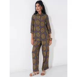 AKKRITI BY PANTALOONS Printed Shirt With Trousers Co-Ords Set-picture-38