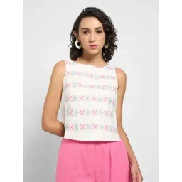 Akkriti by Pantaloons Snow White Embroidered Top-picture-45