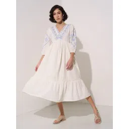 Akkriti By Pantaloons White Cotton Regular Fit Dress-image-10