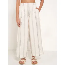 AKKRITI BY PANTALOONS Women High-Rise Pleated Trousers-picture-23