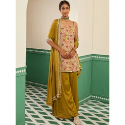 Alaya By Stage3 Floral Printed A-Line Velvet Kurti-picture-23